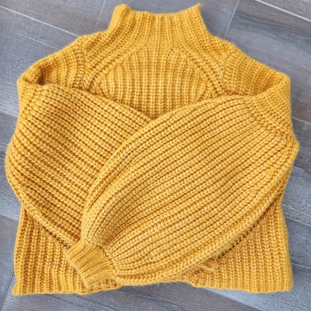 Ulla Johnson Baby Alpaca Yellow Ruth knit sweater- medium  NWOT